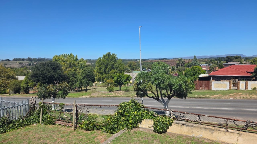 To Let 3 Bedroom Property for Rent in Pineview Western Cape